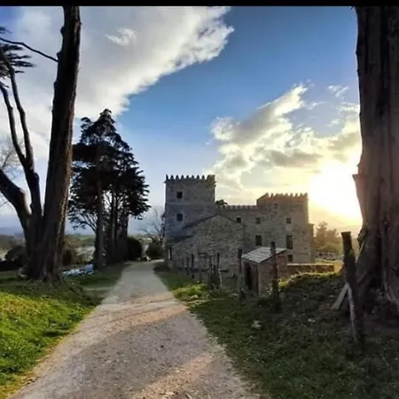 Casa Habanerin Figueras (Asturias)